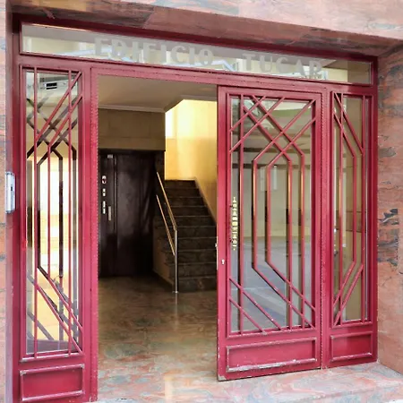 Tugar 2-3 Apartment *